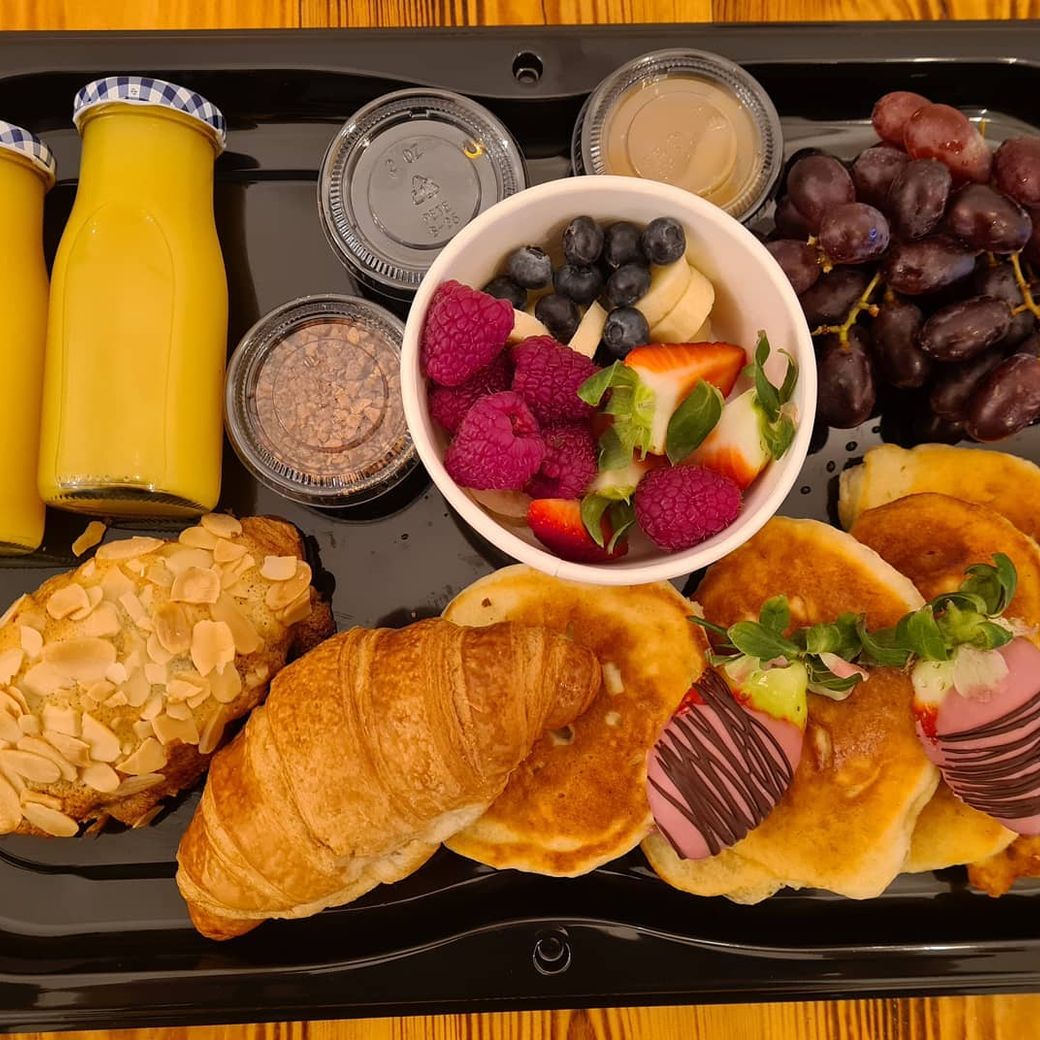 A takeaway breakfast platter